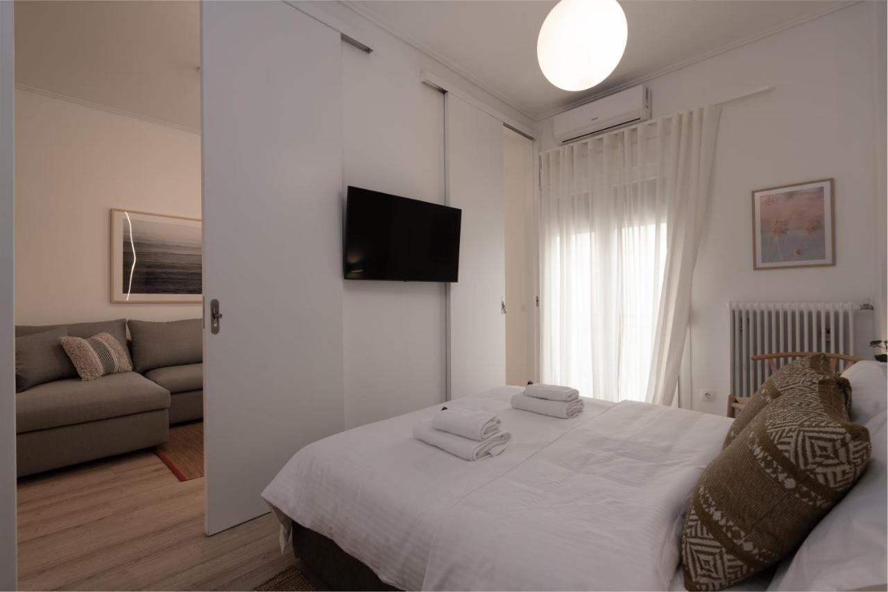 Unique 2 Bedrooms Apartment, Steps To Plaka And City Center Athens Exterior photo